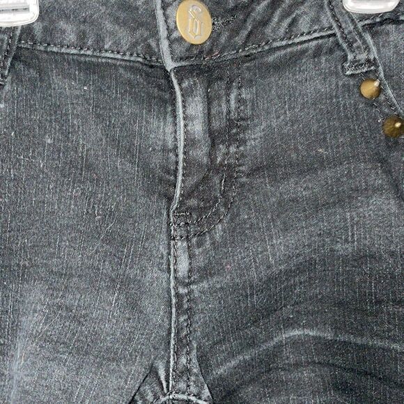 Decree jean shorts   - Picture 2 of 8